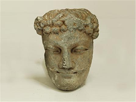  石雕菩萨头像（公元1-3世纪犍陀罗）